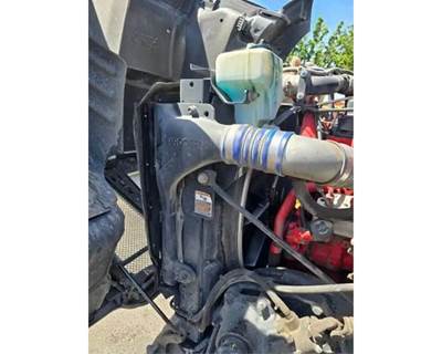 Kenworth T680 Cooling Assembly