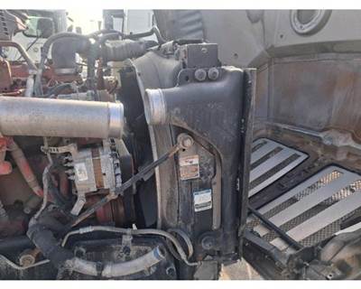 Kenworth T680 Cooling Assembly