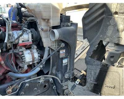 Kenworth T680 Cooling Assembly