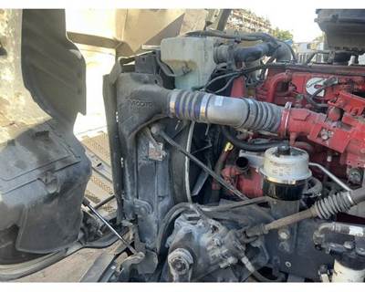 Kenworth T680 Cooling Assembly
