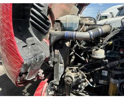 Kenworth T680 Cooling Assembly