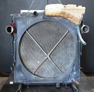 Kenworth T800 Cooling Assembly