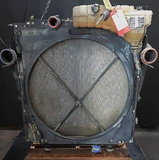 Kenworth T800 Cooling Assembly