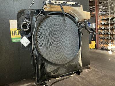 Mack CXU633T Cooling Assembly