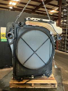 Mack Pinnacle CXU612 Cooling Assembly for a Mack CXU612