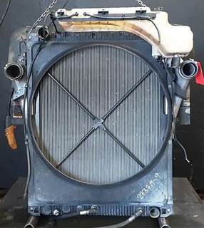 Mack Pinnacle CXU613 Cooling Assembly for a Mack CXU613