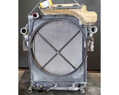Mack Pinnacle CXU613 Cooling Assembly for a Mack CXU613
