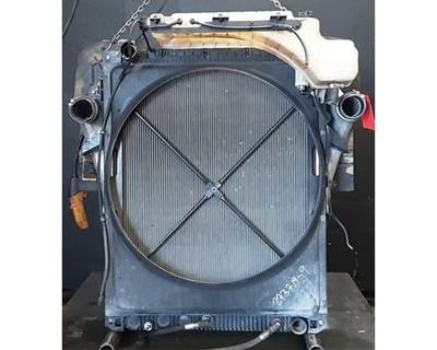 Mack Pinnacle CXU613 Cooling Assembly for a Mack CXU613