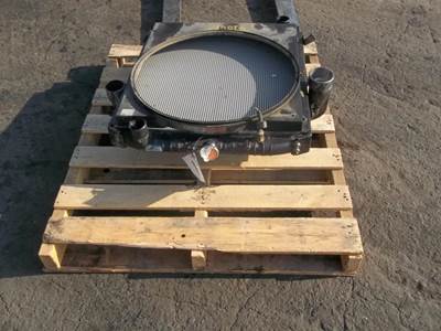 Nissan Cooling Assembly for a Ud/Nissan