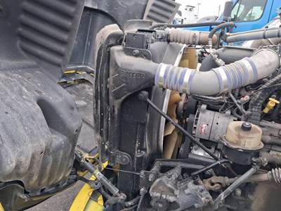 Peterbilt 587 Cooling Assembly