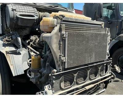 Volvo VNL Cooling Assembly