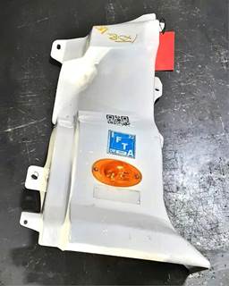 Freightliner Cascadia 113 Cowl