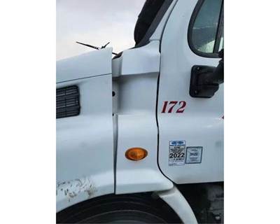 Freightliner Cascadia 113 Left Cowl