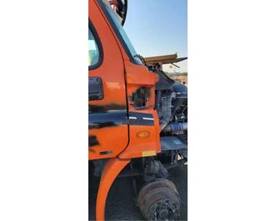 Freightliner Cascadia 113 Right Cowl