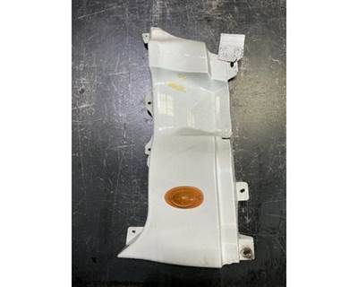 Freightliner Cascadia 113 Right Cowl