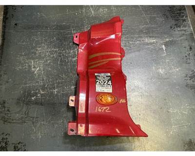 Freightliner Cascadia 125 Right Cowl