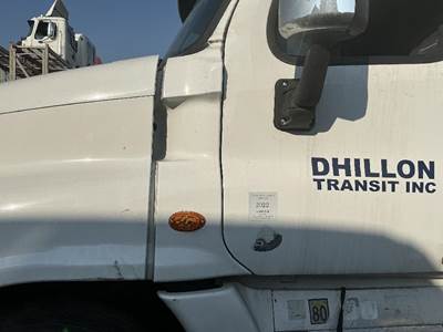 Freightliner Cascadia 126 Left Cowl for a Freightliner CASCADIA