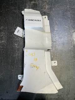 Freightliner Cascadia 126 Right Cowl