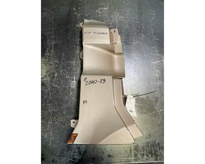 Freightliner Cascadia 126 Right Cowl