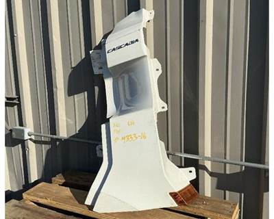 Freightliner Cascadia 126 Left Cowl