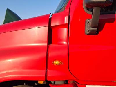 Freightliner Cascadia Left Cowl