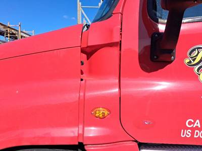 Freightliner Cascadia Left Cowl