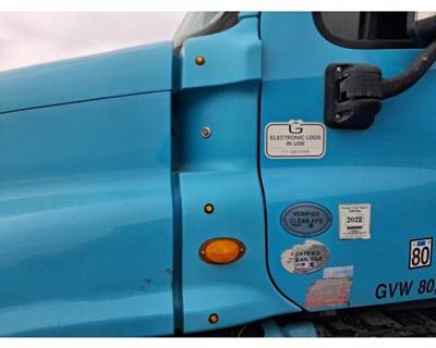 Freightliner Cascadia Left Cowl