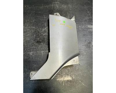 Freightliner Columbia 120 Cowl