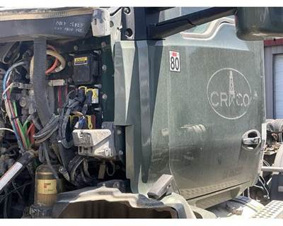 Kenworth T680 Cowl