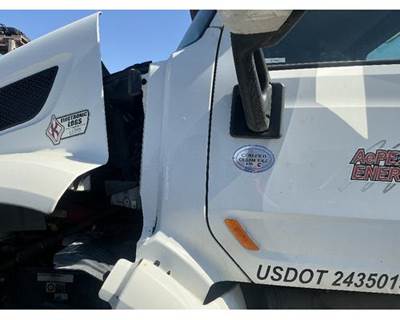 Peterbilt 367 Left Cowl