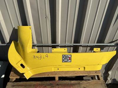 Peterbilt 587 Right Cowl