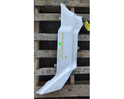 Sterling A9500 Right Cowl