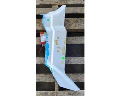 Sterling L9500 Left Cowl