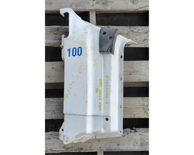 Volvo VNM Right Cowl