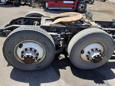 Peterbilt 384 Cutoff