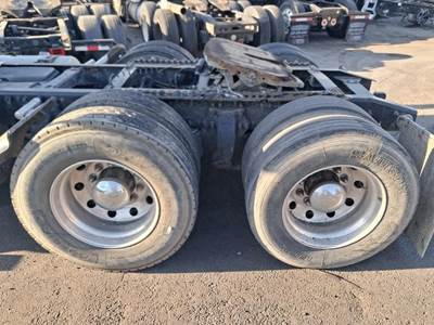 Freightliner FAS II Airliner Cutoff for a Freightliner CASCADIA