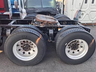 Freightliner FAS II Airliner Cutoff for a Freightliner CASCADIA