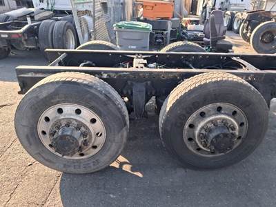 Freightliner FAS II Airliner Cutoff for a Freightliner COLUMBIA