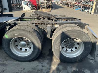 Freightliner FAS II Airliner Cutoff for a Freightliner CASCADIA