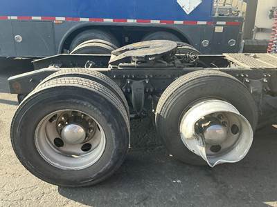 Freightliner FAS II Airliner Cutoff for a Freightliner CASCADIA