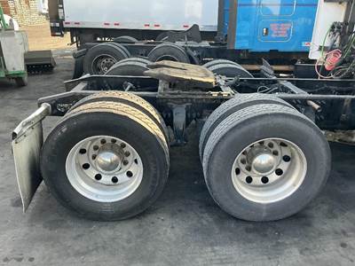 Freightliner FAS II Airliner Cutoff for a Freightliner CASCADIA