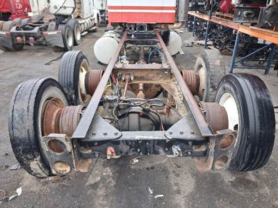 Hendrickson T800 Cutoff for a Kenworth T800