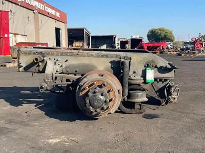 Mack Pinnacle CXU612 Cutoff for a Mack CXU612