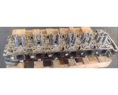 Detroit DD13 Cylinder Head