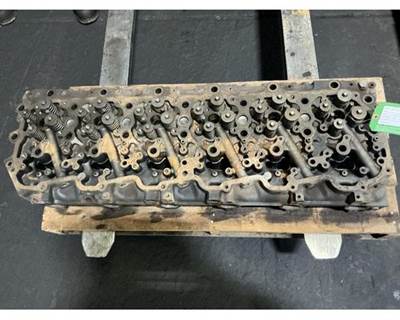 Paccar Cylinder Head