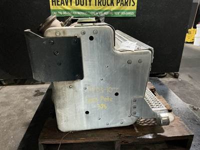 Cummins 386 DPF Assembly for a Peterbilt 386