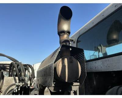 Cummins ISL DPF Assembly for a Peterbilt 320