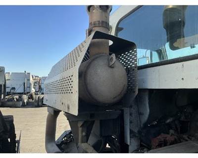 Cummins ISL DPF Assembly for a Peterbilt 320
