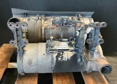 Cummins ISL9 DPF Assembly for a Freightliner M2 106