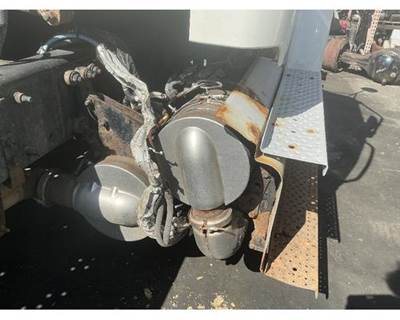 Cummins ISL9 DPF Assembly for a Freightliner M2 106